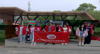 4b9b51c9b90599b0395b022b7f6247de
